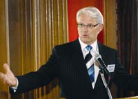 Premier-Gordon-Campbell_web