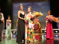 Calling-Asian-beauties-with-a-passion-for-charity