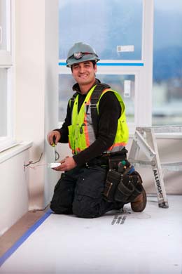 Programs-help-new-Canadians-access-trades