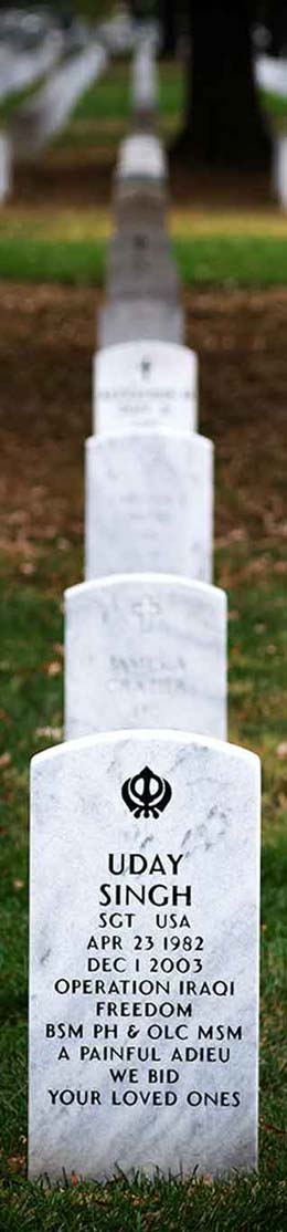 The-solitary-khanda-in-Arlington-National-Cemetery