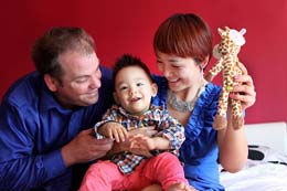 Big-hearted-staff-helps-newborns