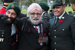Centenarian-veteran-honours-Canadian-soldiers