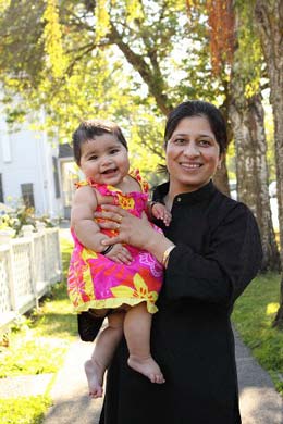 Mothers-and-babies-in-good-hands