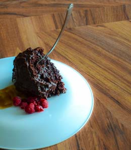 Jessies-super-duper-chocolate-cake
