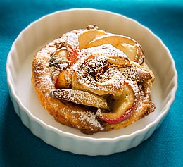 Asian Influence Recipe Apple rose mini pies