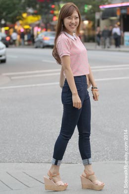 Sidewalk-Runway_Mai