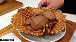 Foodology_Delicious-durian-dessert-in-Vancouver