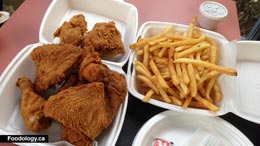 Foodology_Finding-Vancouvers-best-fried-chicken-takeout