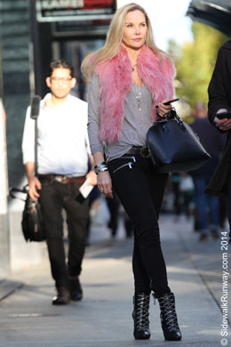 SidewalkRunway-1124-1-IMG_9177-app-MCS