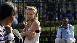What-countries-around-the-world-tell-women-planning-to-visit-India