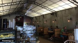 Foodology_Platform-7-Coffee-shop-like-a-train-station