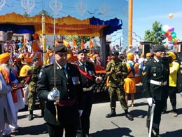 Quebec-Sikhs-celebrate-Vaisakhi-with-Canadian-Forces