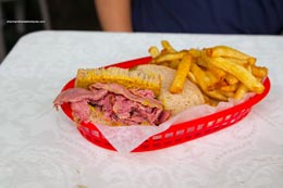 Shermans_Restaurant-Review-Annys-Dairy-Bar