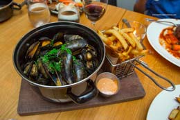Sherman_Restaurant-Review-Left-Bank