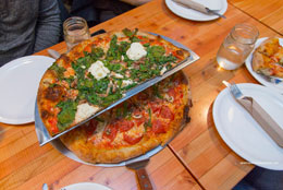 Sherman_Restaurant-Review-Ragazzi-Pizza
