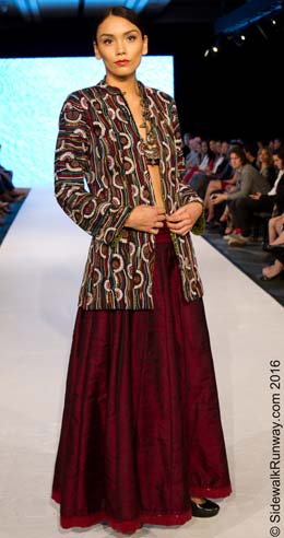 SidewalkRunway-0502-01-EFW15-D3-Sanskar-IMG_9223-RCC38