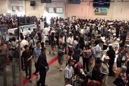 Surrey-job-fair-offers-networking-opportunities