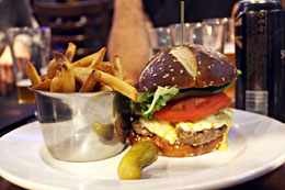 Drunken-Noms_Restaurant-Review-Darbys