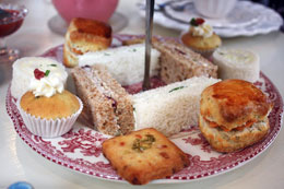 Drunken-Noms_Restaurant-Review-Adorabelle-Tea-Roo