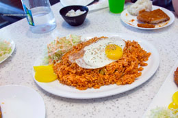 Sherman_Restaurant-Review-Dae-Ji-Cutlet-House