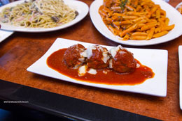 Sherman_Restaurant-Review-Italian-Tomato