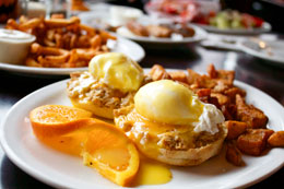 Alpaca_Restaurant-Review-Comos-Cafe