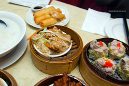Sherman_Restaurant-Review-Lee-Yuen