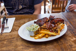 Sherman_Restaurant-Review_Butchers-Block-BBQ