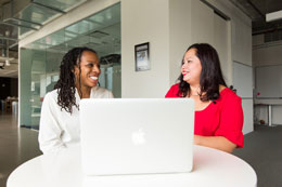 Veza-trains-immigrant-and-refugee-women-for-a-digital-career