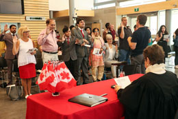 Citizenship-rates-drop-among-new-Canadians