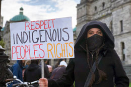 Eco-militants-blocking-First-Nations-prosperity