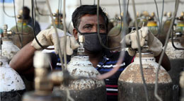 Canadian-restaurateurs-give-India-a-breather