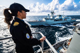 Canadian-military-not-ready-to-waive-citizenship-requirement