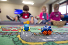 Immigrants_refugees-face-daycare-dilemma
