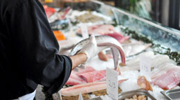 Seafood-supply-chains-open-to-fraud_abuse