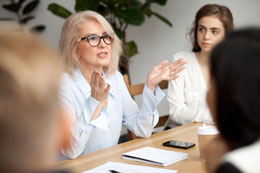 Women-are-retiring-in-greater-numbers_and-thats-a-problem