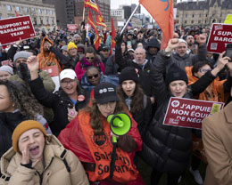 Federal-public-sector-workers-tired-of-taking-a-pay-cut-every-year