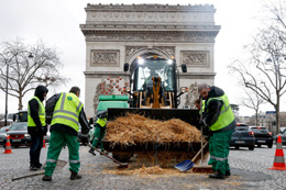 Farmers-hit-breaking-point-with-urban-ignorant-policies