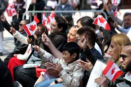 Canada-is-admitting-too-many-immigrants_polls