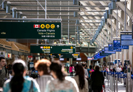Should-Canadian-airports-be-privatised